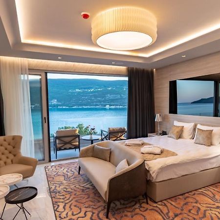 Garni Hotel Kruso Herceg Novi Dış mekan fotoğraf