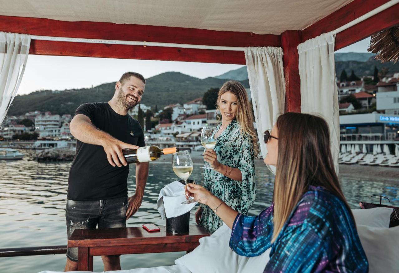 Garni Hotel Kruso Herceg Novi Dış mekan fotoğraf