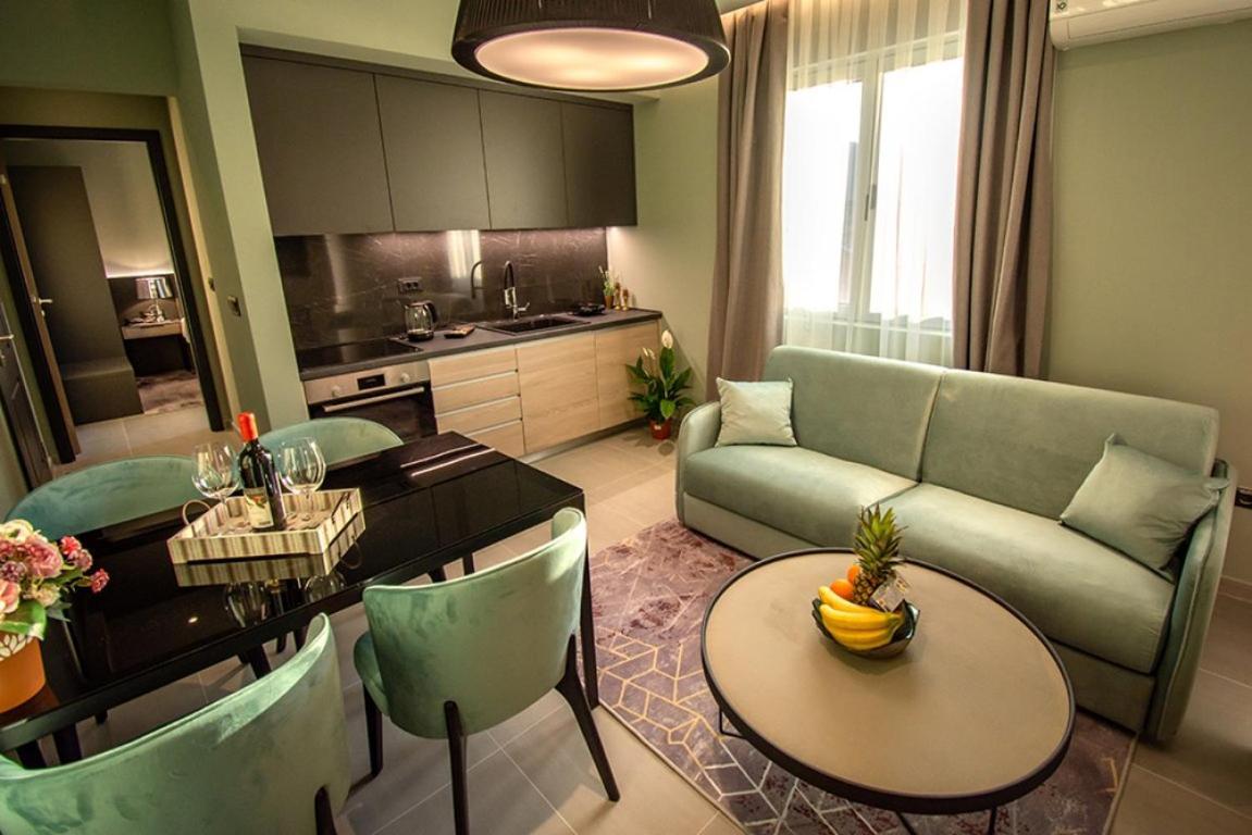 Garni Hotel Kruso Herceg Novi Dış mekan fotoğraf